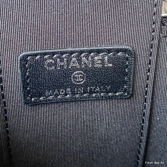 First Bag Ru CHANEL VANITY CASE 0707
